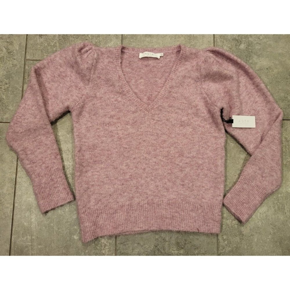 Astr Mauve Pink V-Neck Puff Shoulder Sweater